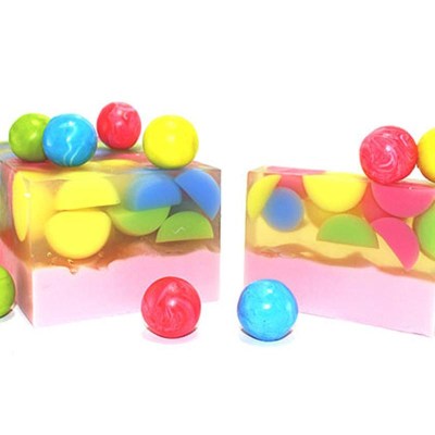 mylo_bubble_gum
